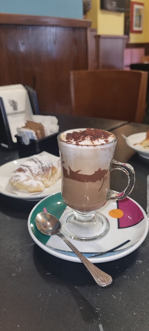Caffe' La Bodeguita