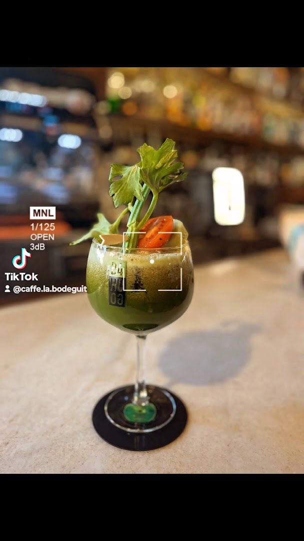 Caffe' La Bodeguita
