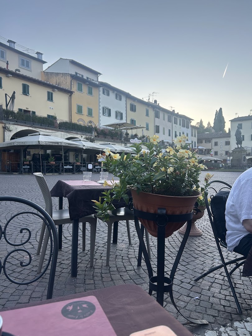 Caffè Le Logge Bar Ristorante Pizzeria