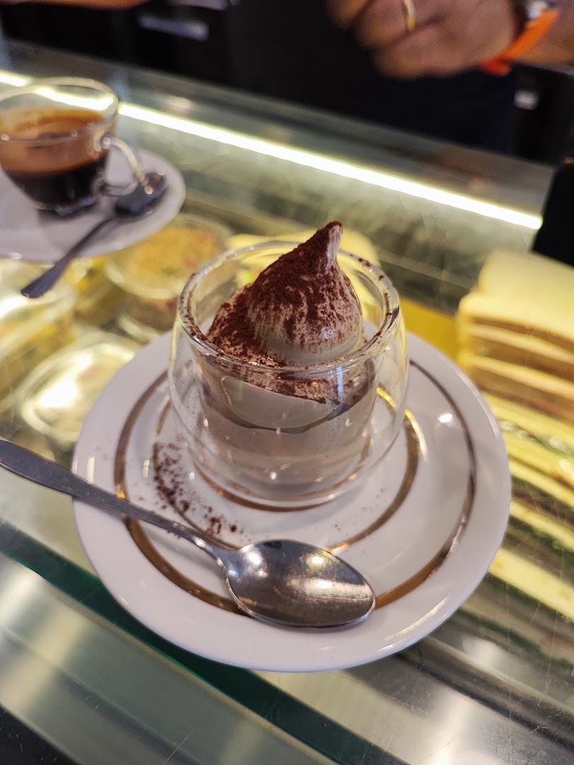 Caffè L'Orologio, Latina