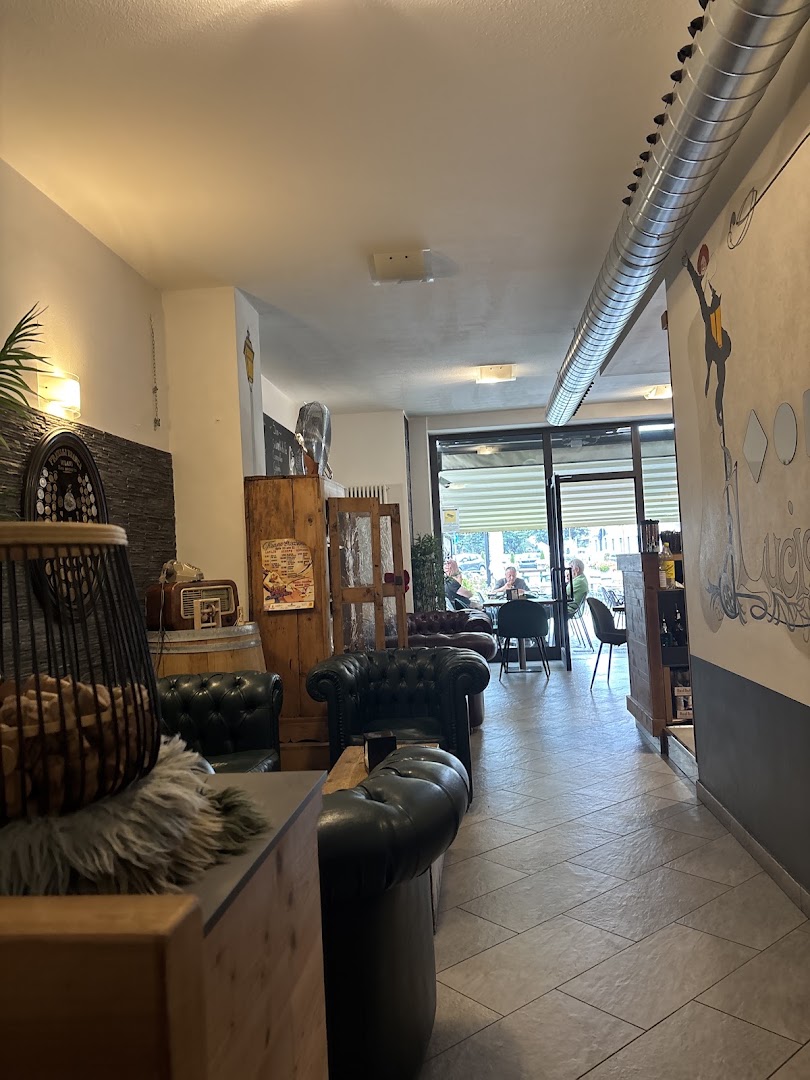 Caffe` Lucignolo