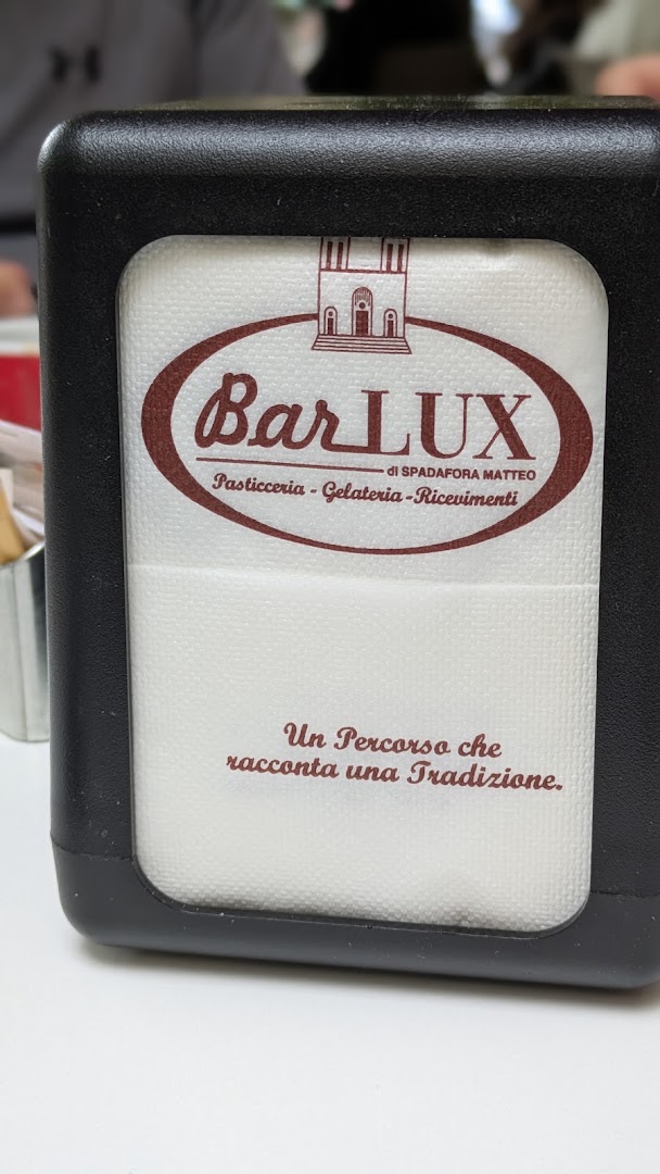 Caffè Lux...Bar pasticceria