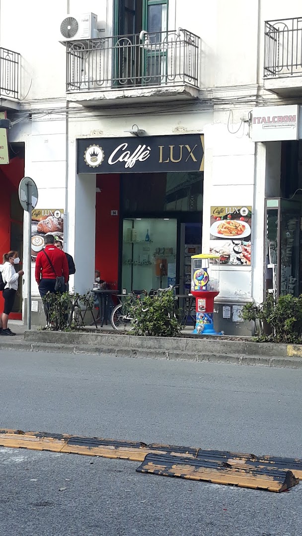 Caffè Lux Lounge Bar