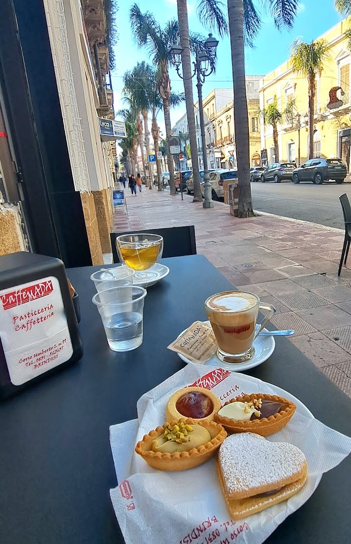 Caffe' Mada'