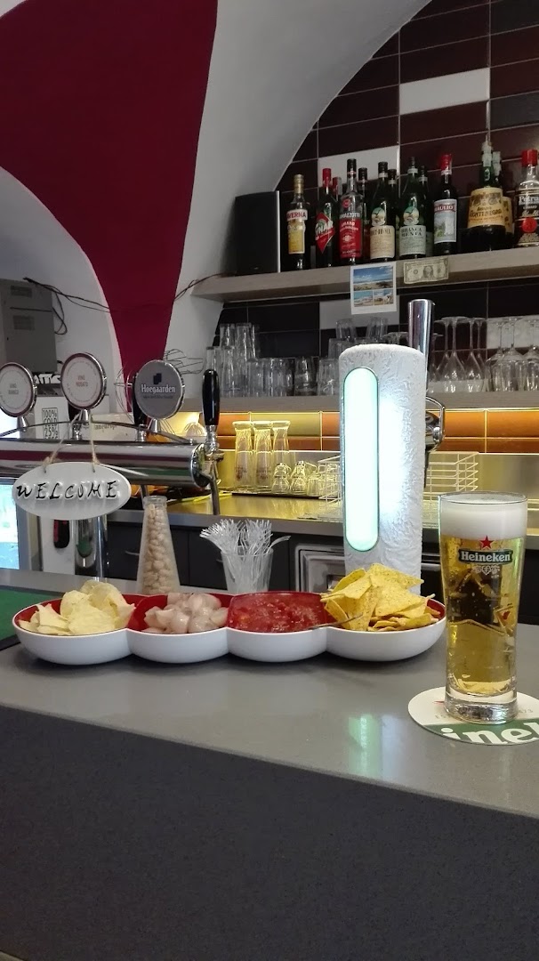 Caffe' Matteotti Di Valentina Cortelletti