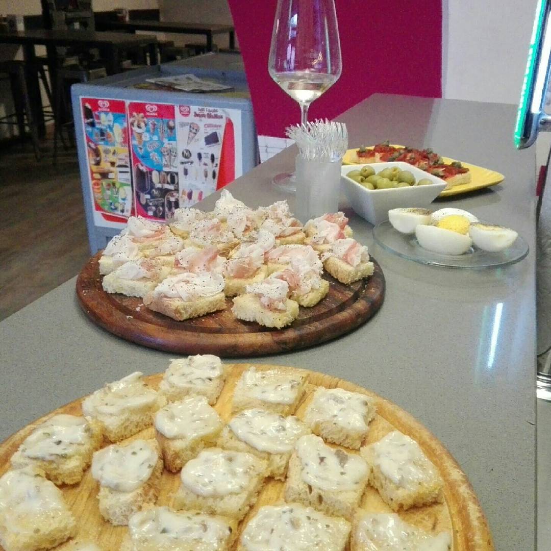 Caffe' Matteotti Di Valentina Cortelletti