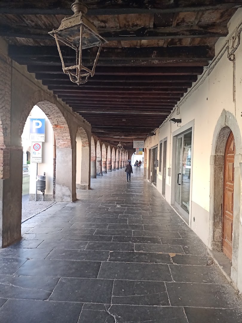 Caffè Osteria ai due Leoni