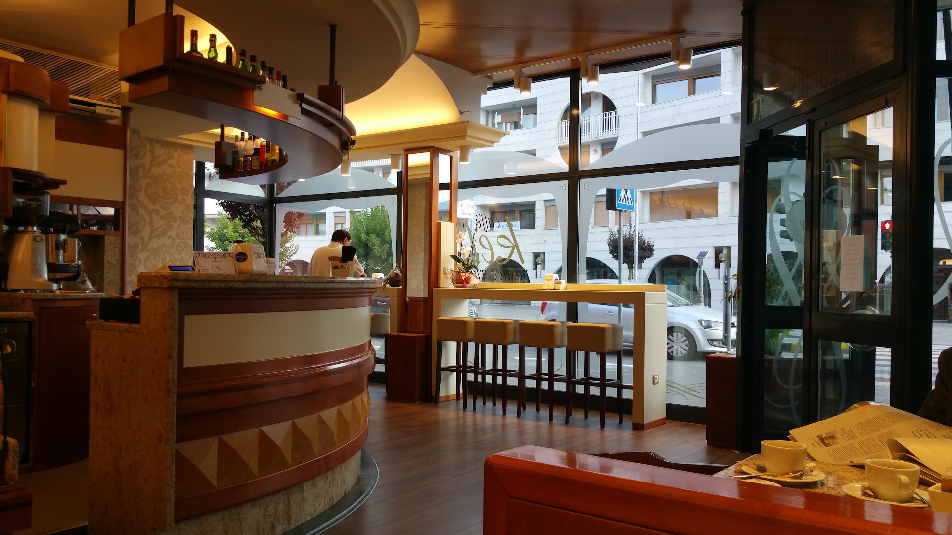 Caffè Pasticceria M&K Kelly