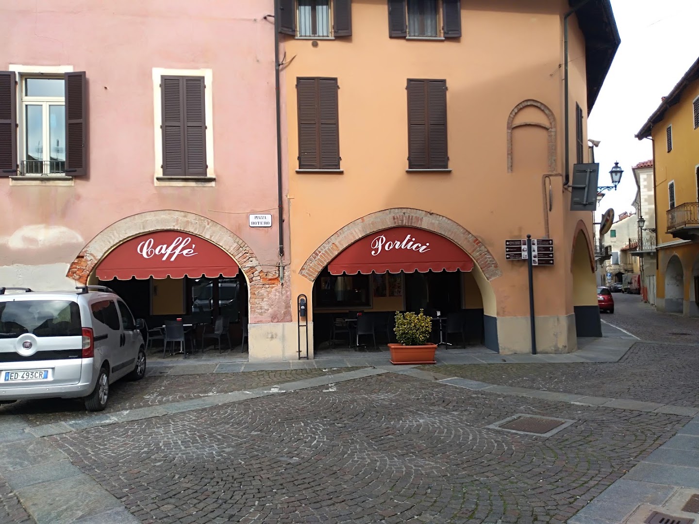 Caffè Portici
