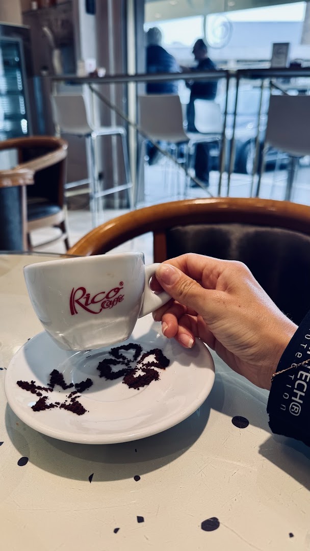 Caffe' Prestige