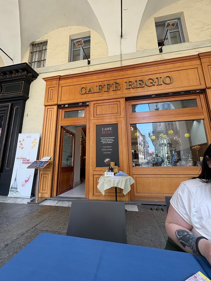 Caffè Regio - Cioccolateria e Gelateria Artigianale.