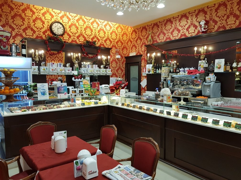 CAFFE RETRO' | Caffetteria | Bar | Colazione | Aperitivi Crocetta |