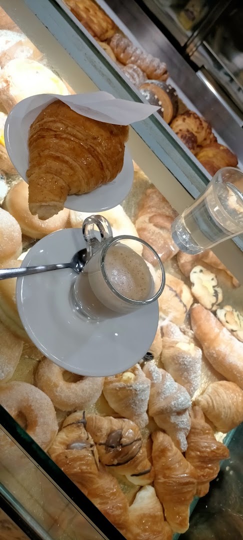 Caffe' Ricci