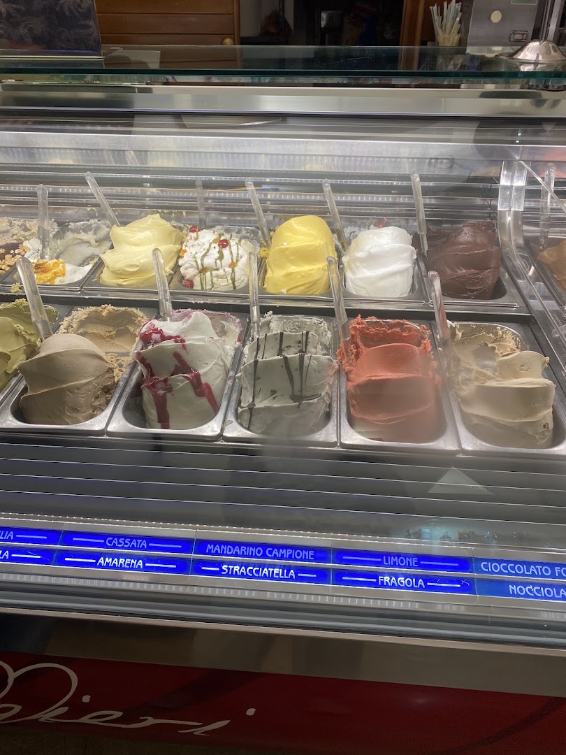 Caffè Ruggieri | Gelateria Artigianale, Vieste