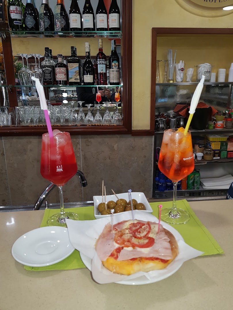 Caffè Spina - bar, pasticceria, gelateria, rosticceria, punto sisal giochi e servizi, sisalpay