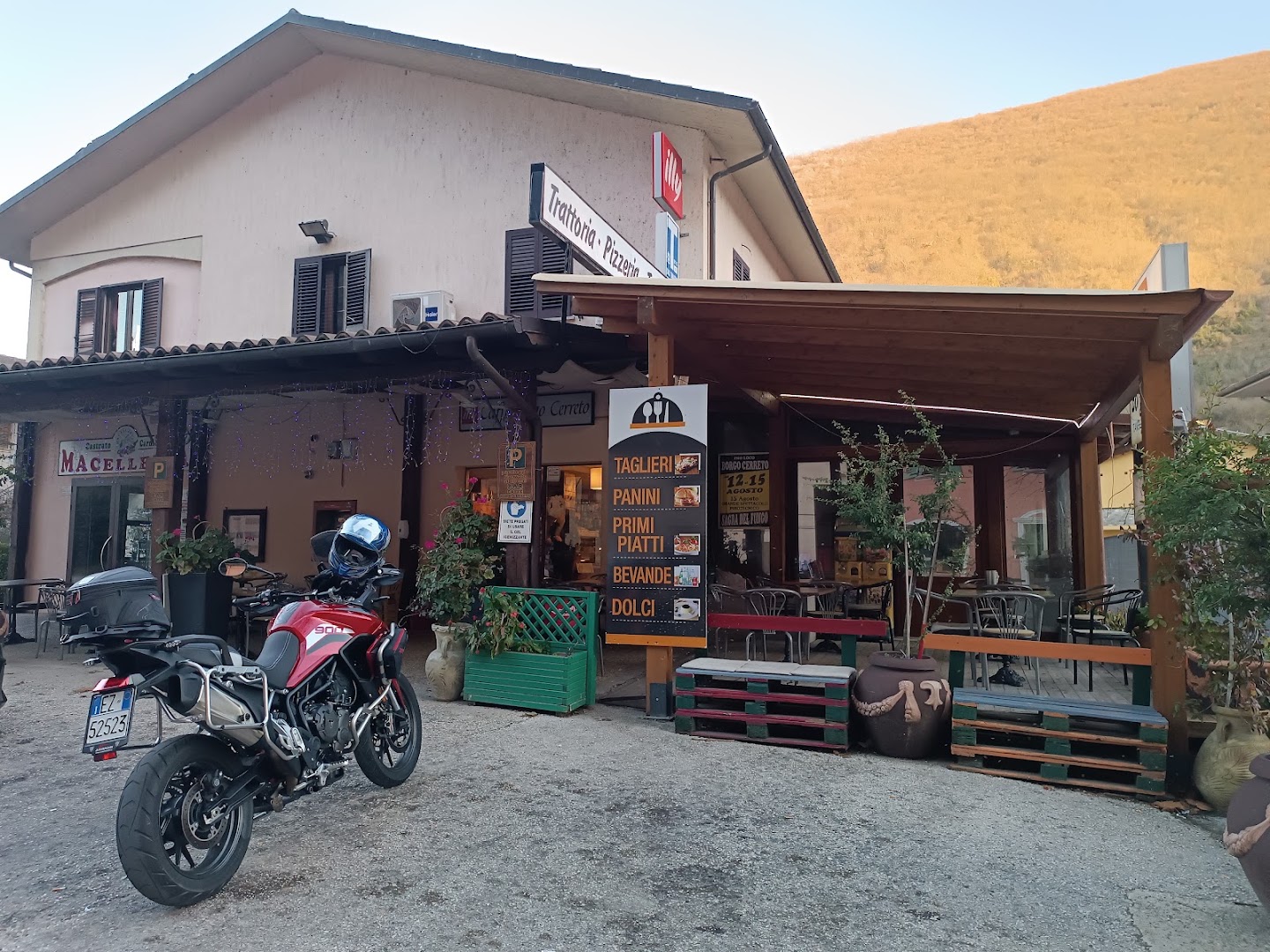 Caffè/tavola calda Borgo Cerreto