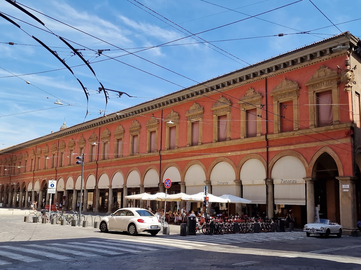 Caffè Zanarini, Bologna