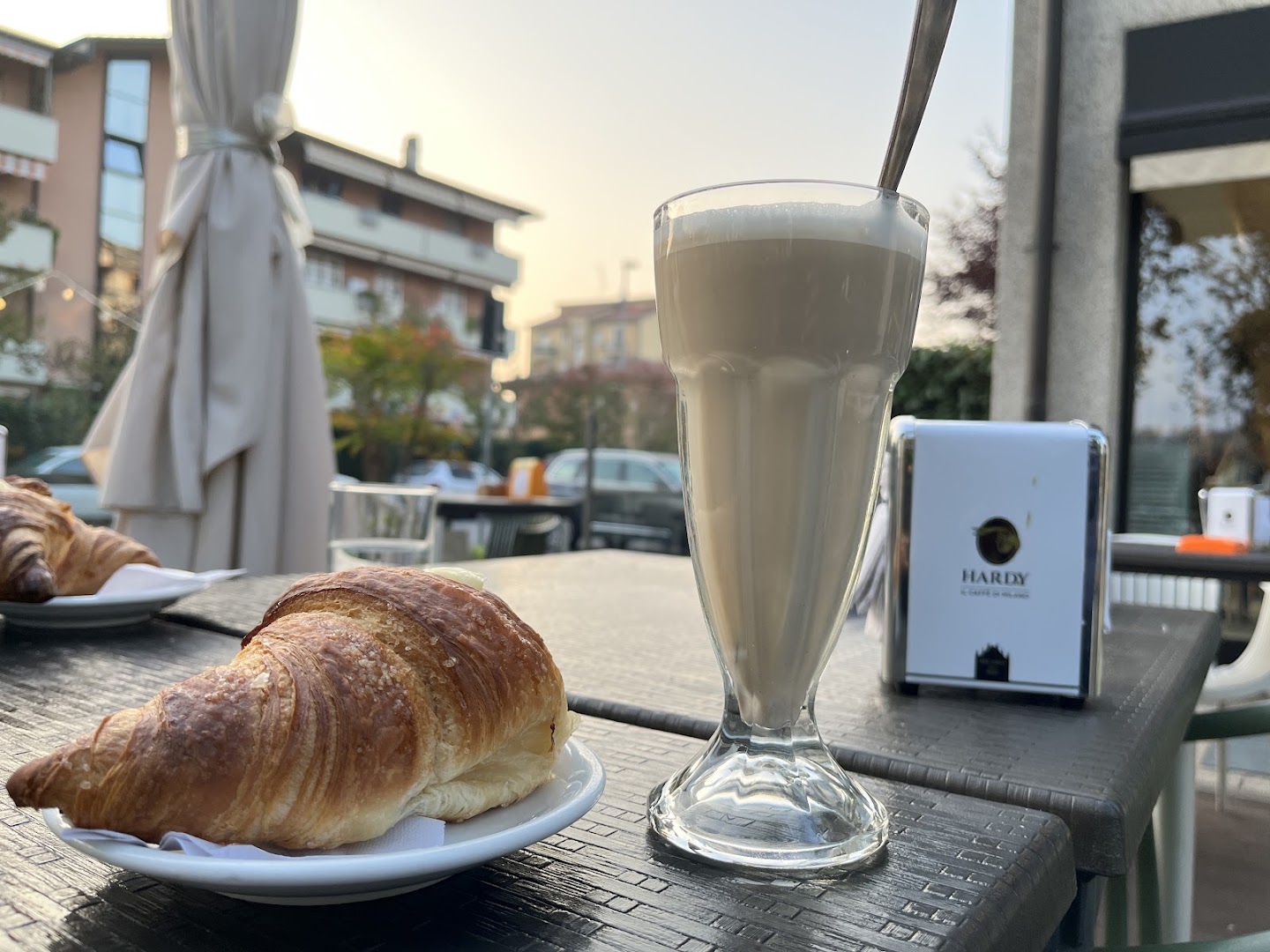 Caffelatte 2, Carugate