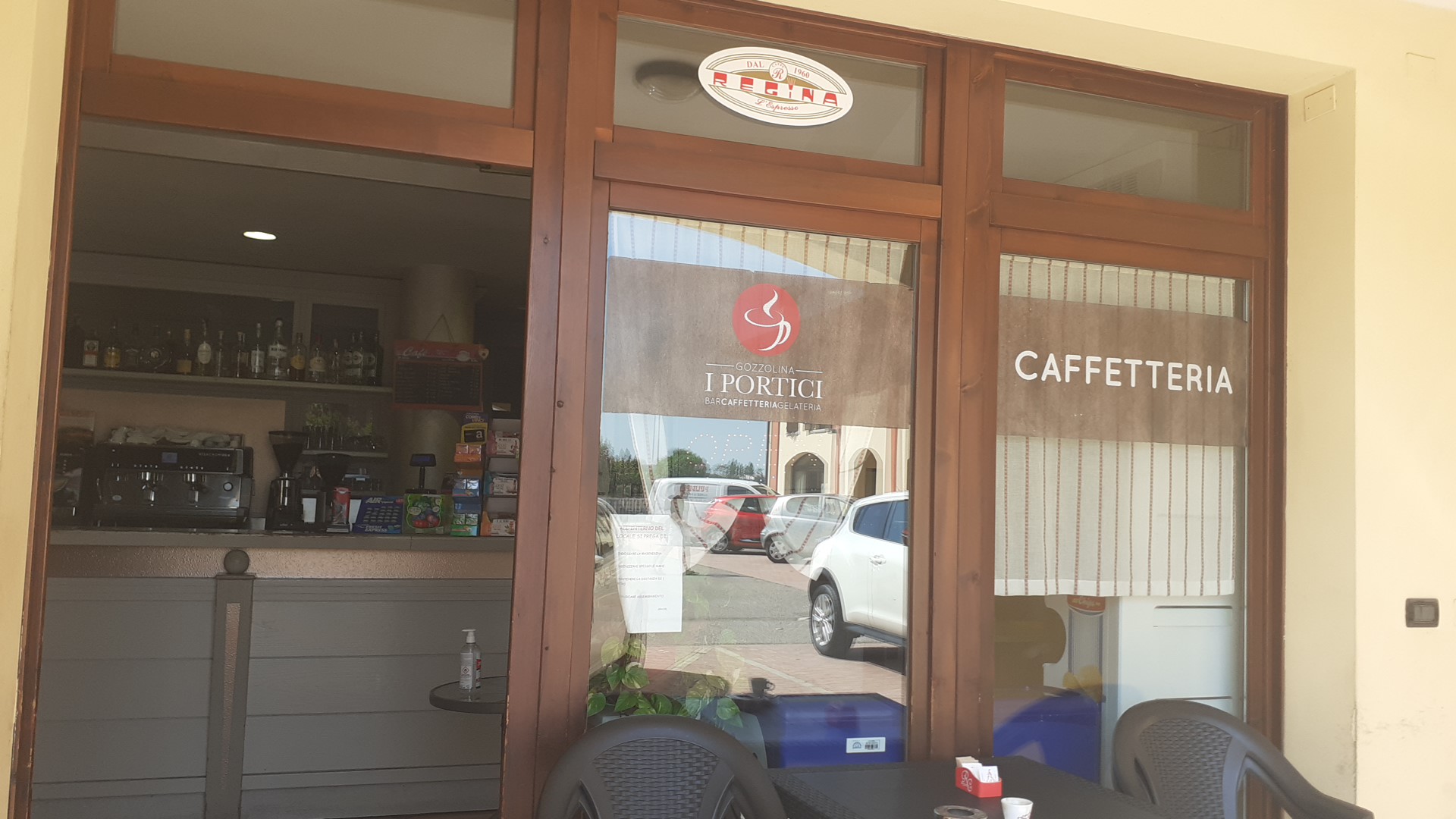 Caffetteria Ai Portici Di Carminati Marika