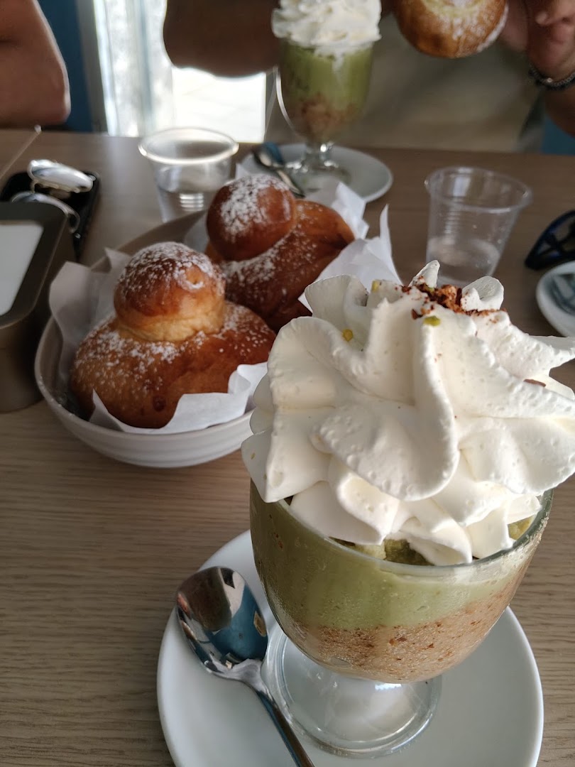 CAFFETTERIA BASILE