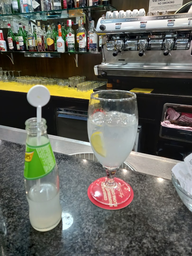 Caffetteria Carioca, Genova