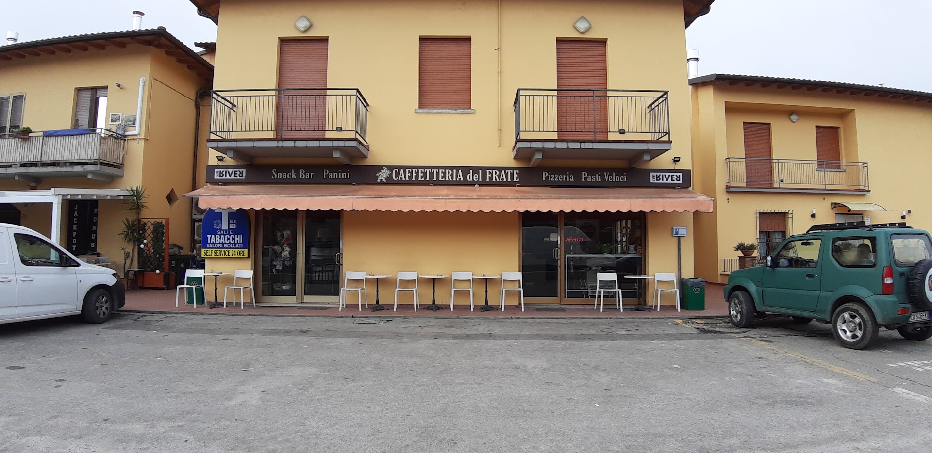 CAFFETTERIA DEL FRATE Bar.Panini.Pranzi Veloci.Colazioni.Tabacchi