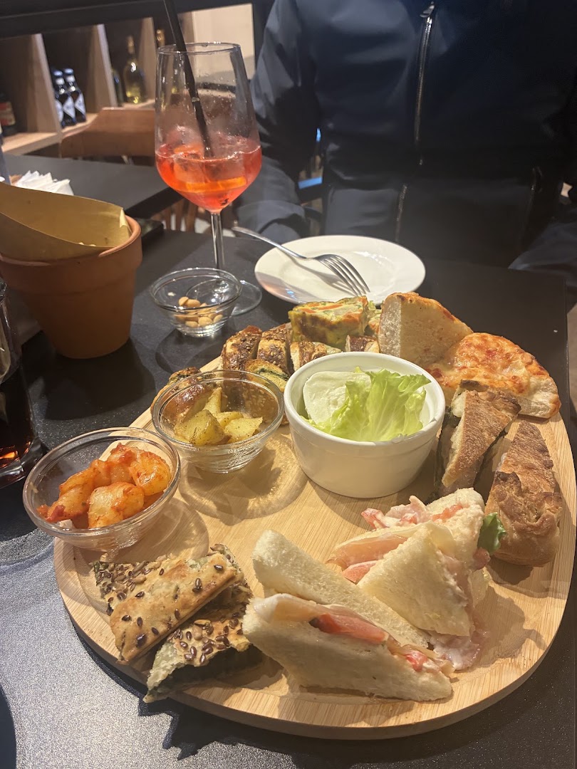 Caffetteria Dolce Vita Di Bianchi.S & Malici A. Snc, Bologna