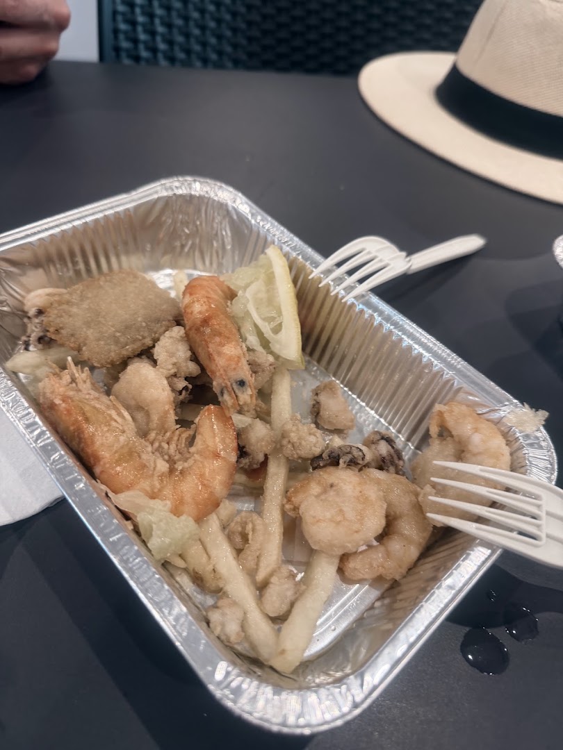 Caffetteria e kebab della piazza