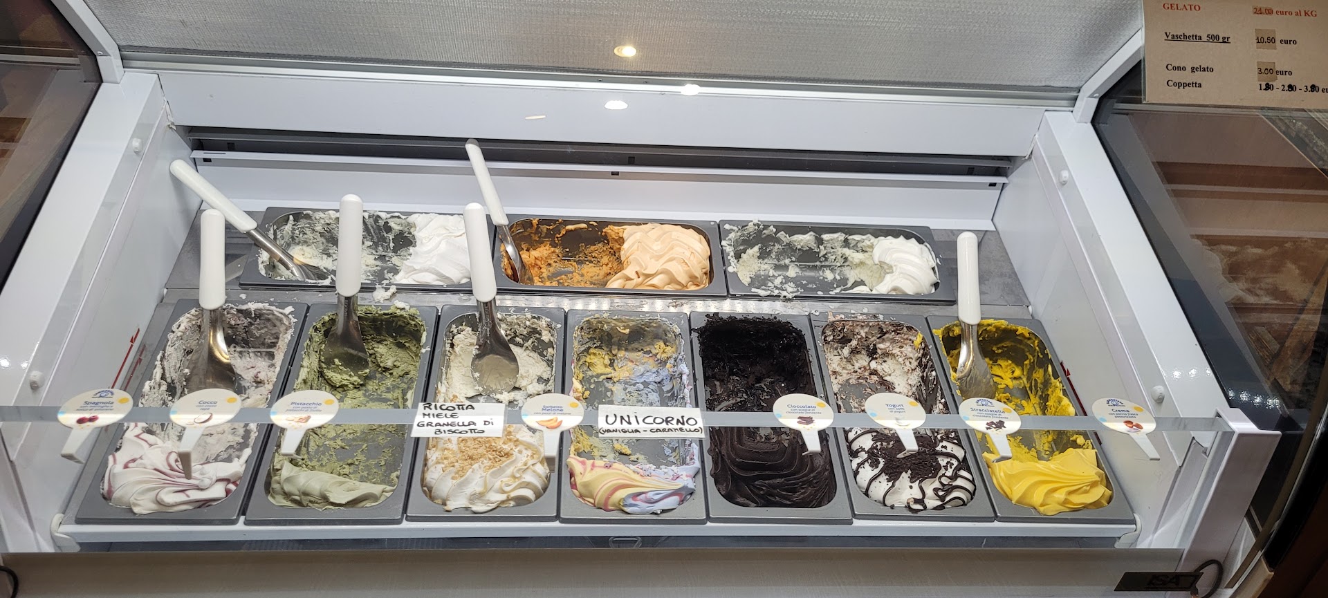 Caffetteria e kebab della piazza