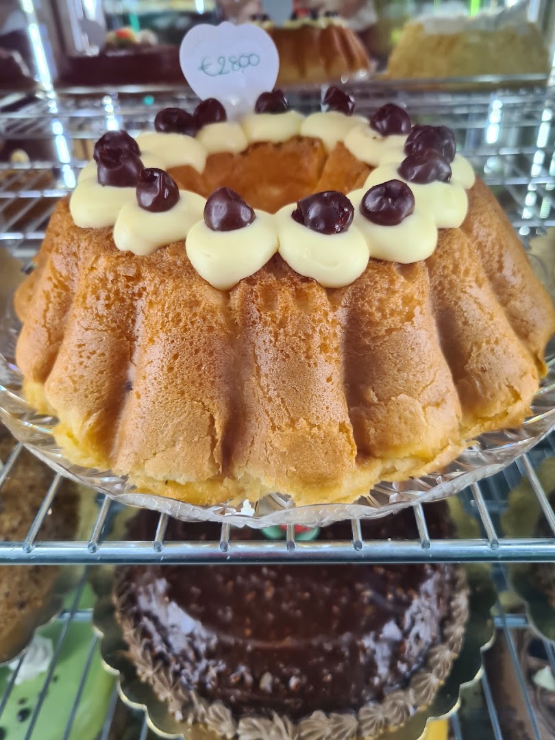 Caffetteria e Pasticceria Stenta