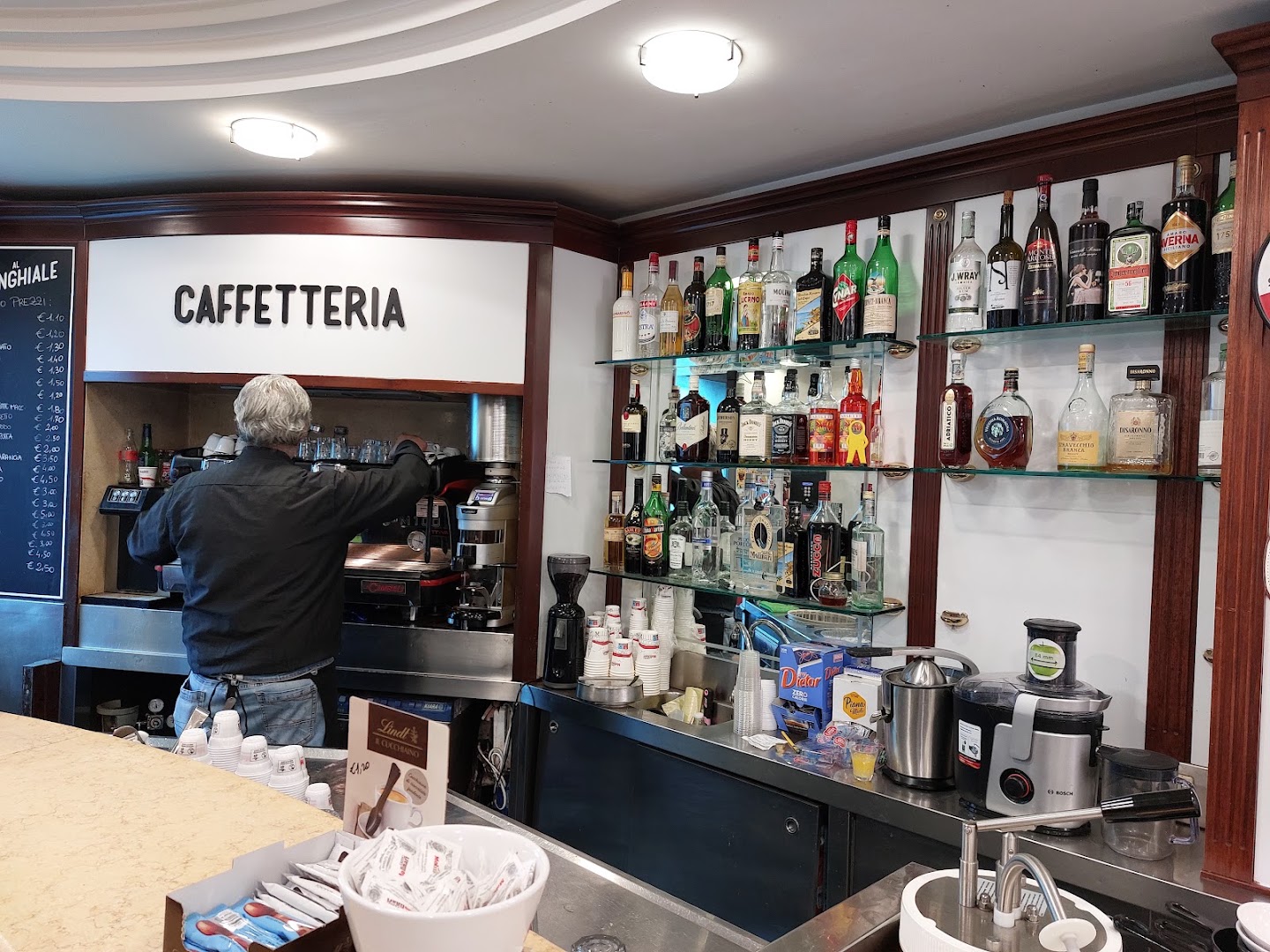 Caffetteria e Tabaccheria al Cinghiale