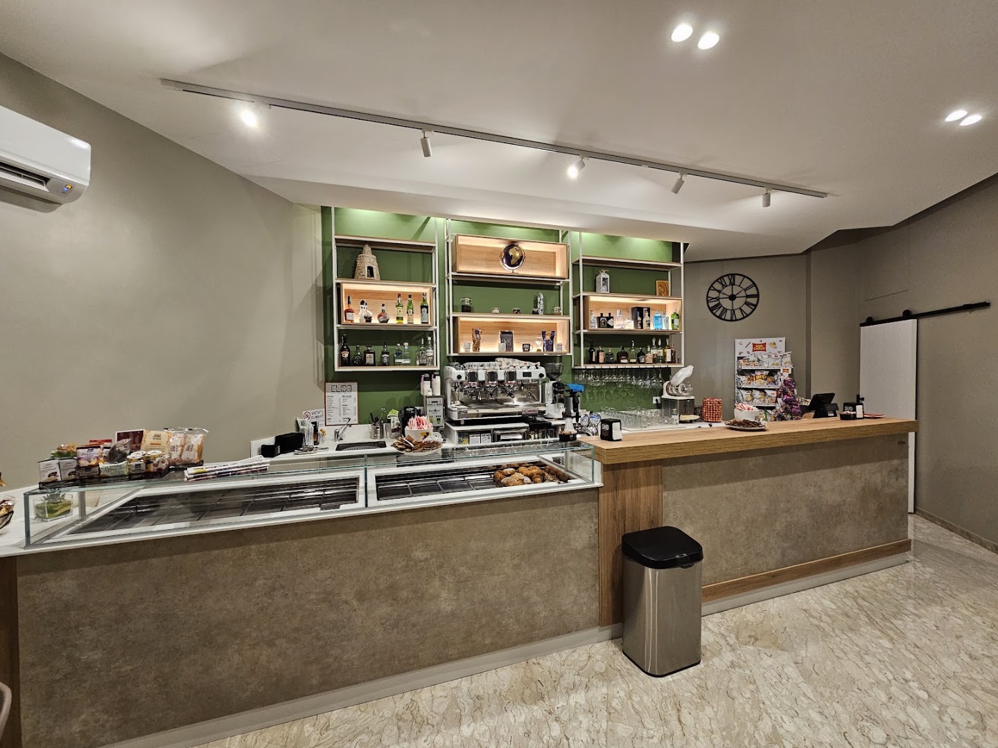 CAFFETTERIA ELIDE