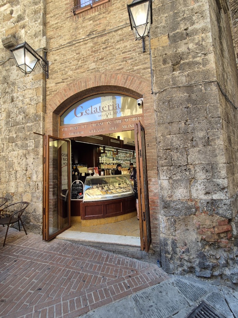Caffetteria Gelateria dell'Olmo | San Gimignano