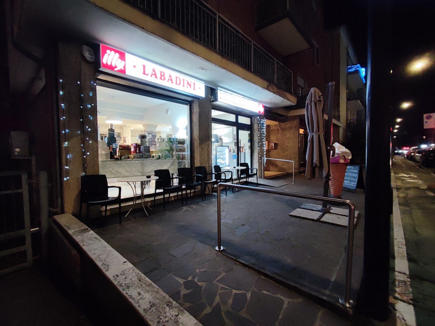 Caffetteria Gelateria Pasticceria Labadini