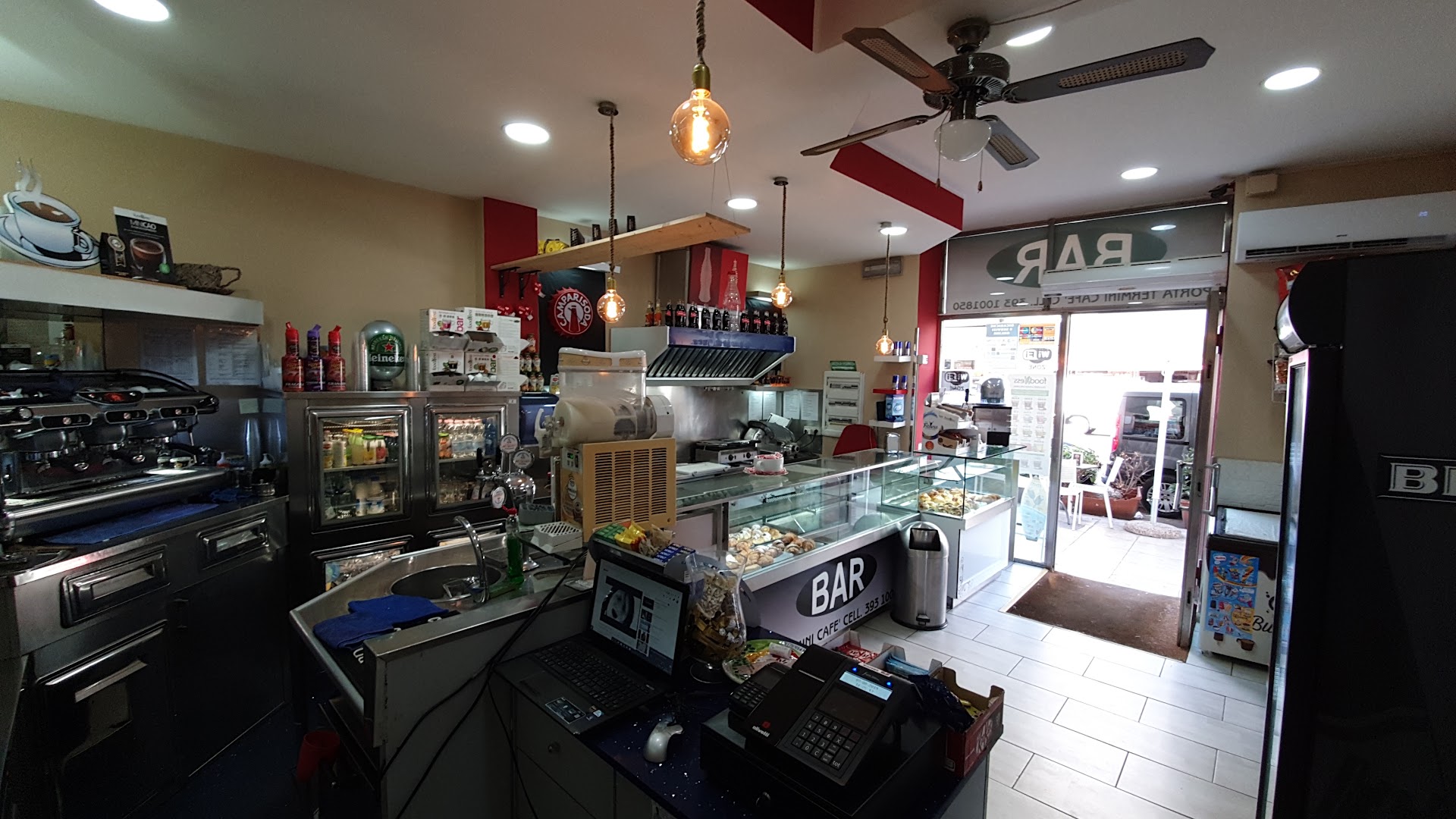Caffetteria Li Sacchi Rosticceria alla stazione