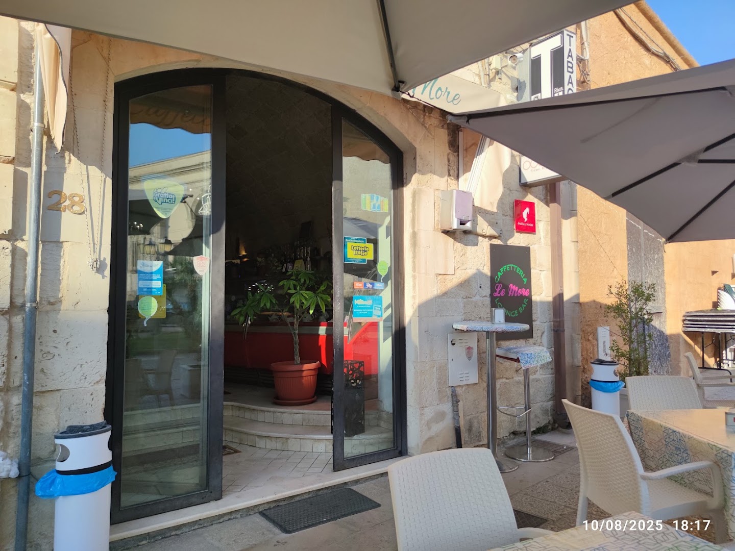 Caffetteria Lounge Bar Le More