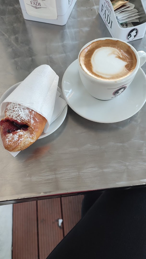 Caffetteria Queen's, San Vito dei Normanni