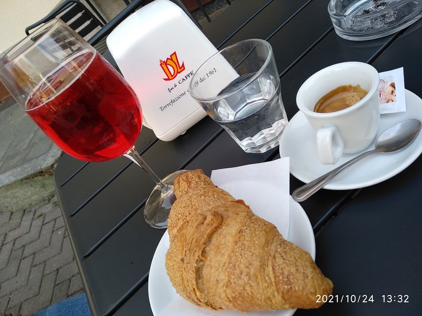Caffetteria Tabacchi Giornali Di Domenino Cristina
