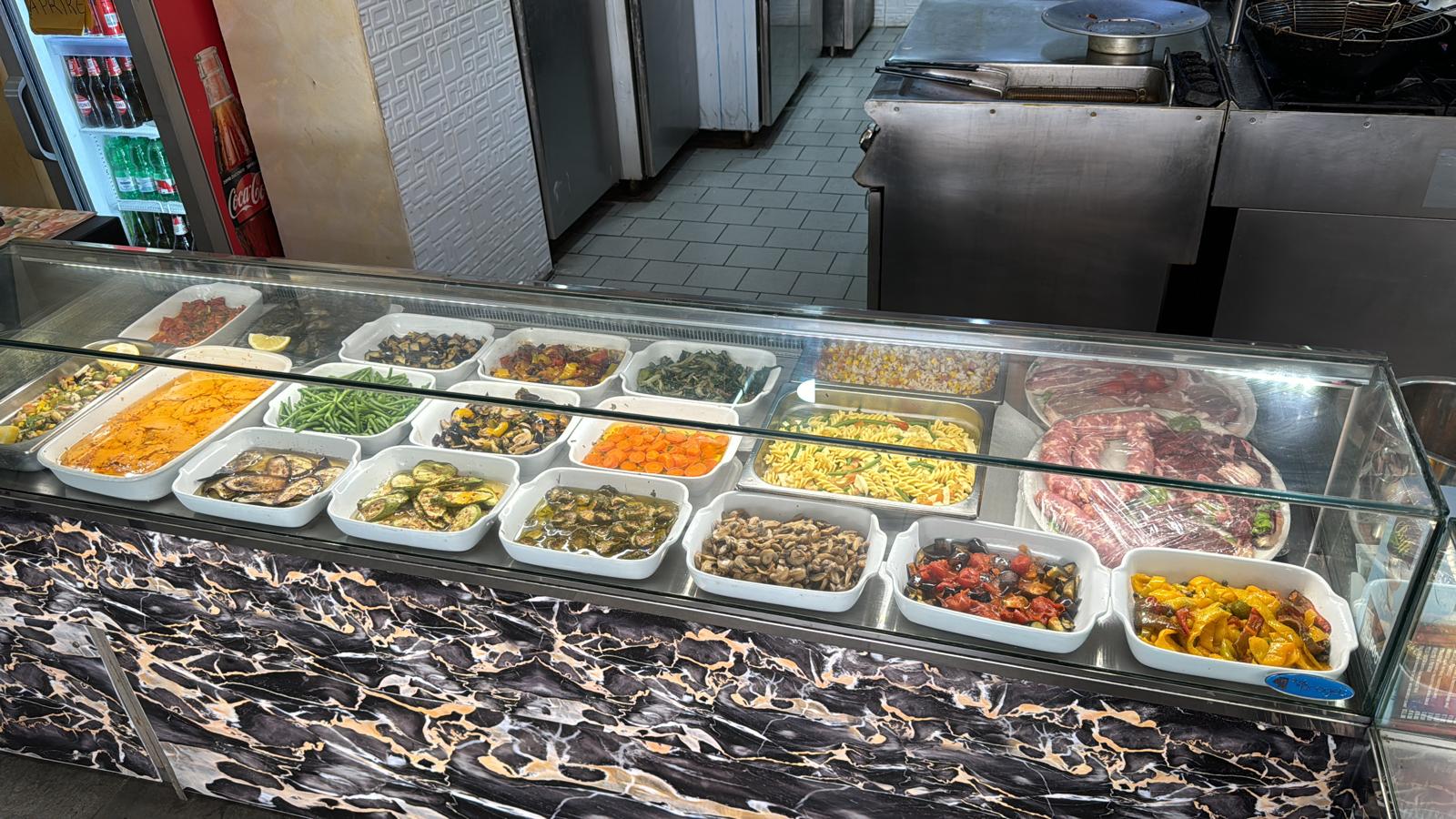 Caffetteria Tavola calda Rosticceria e Pizzeria Saint Tropez