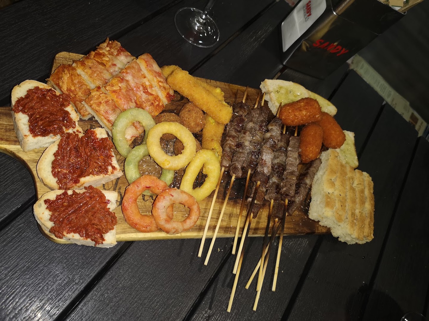 Caffetteria Wine Bar Aperitivi Momento Divino