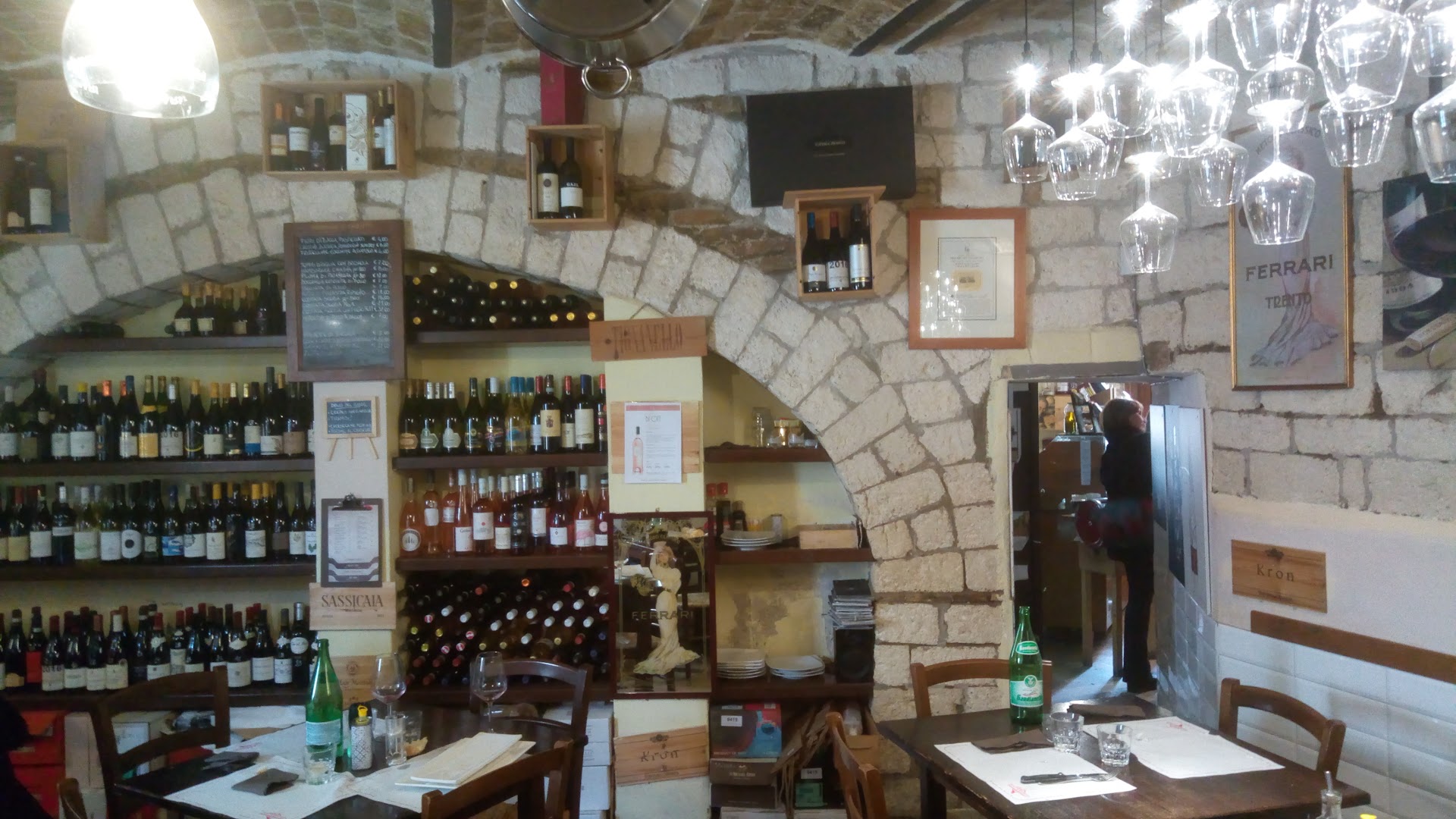 Cairoli Bakery - Pasticceria, Caffetteria, Ristorante e Wine Bar