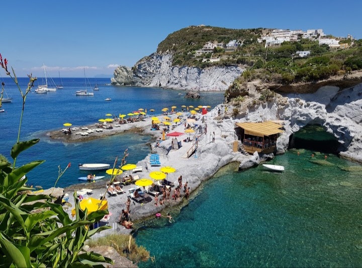 Cala Feola
