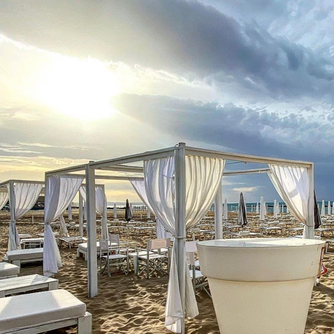 Cala Sveva Beach Club