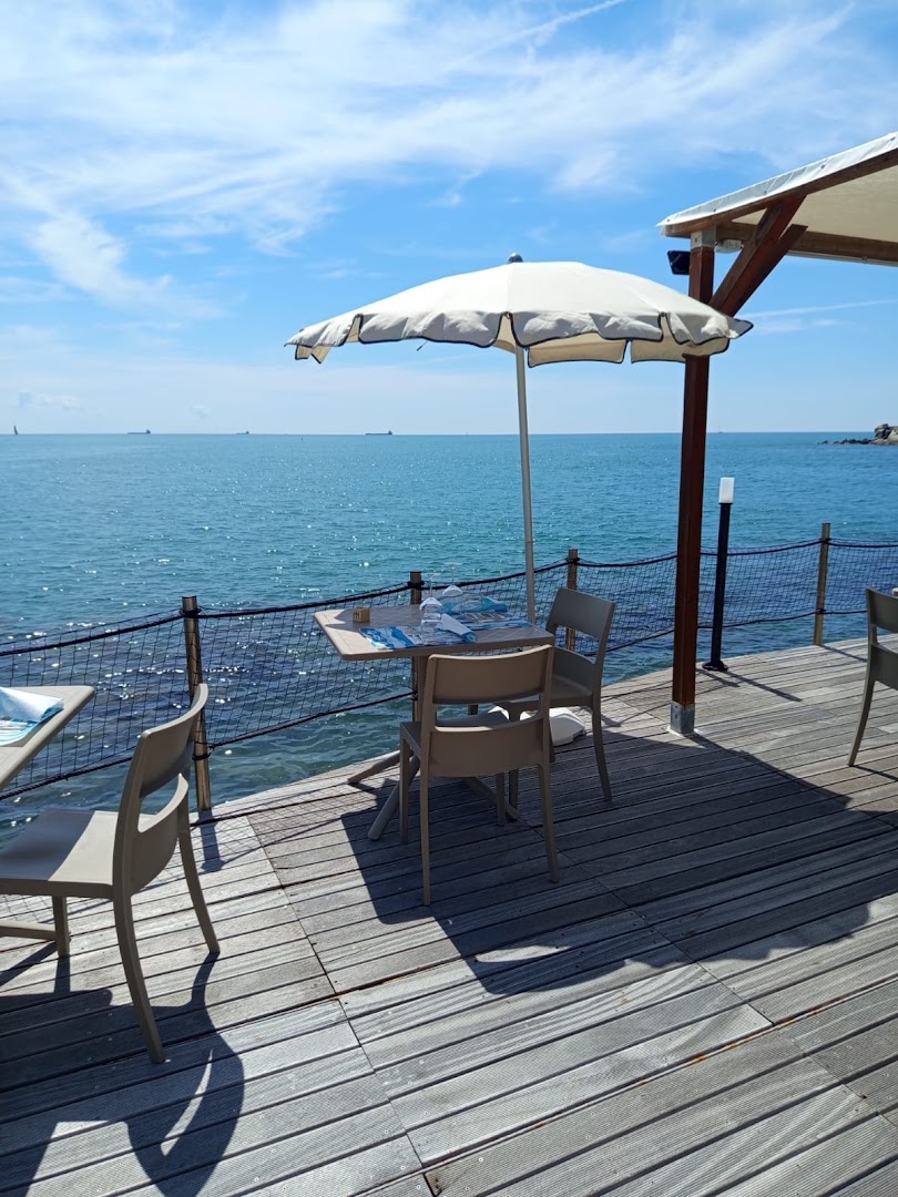 Cala Beach Club
