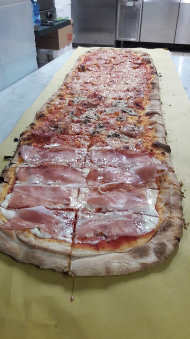 Calcetto Pizzeria ROAD