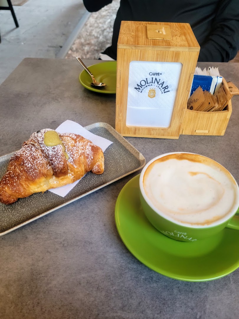Calle di Luca | Bar - Pasticceria - Bistrot