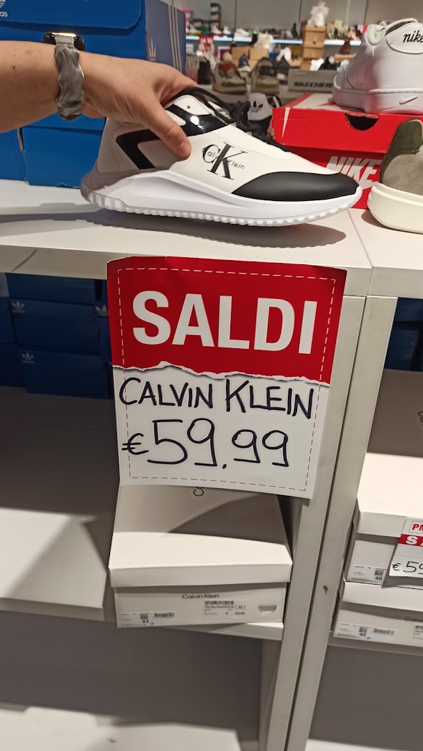 Calzature P.m. Self Service