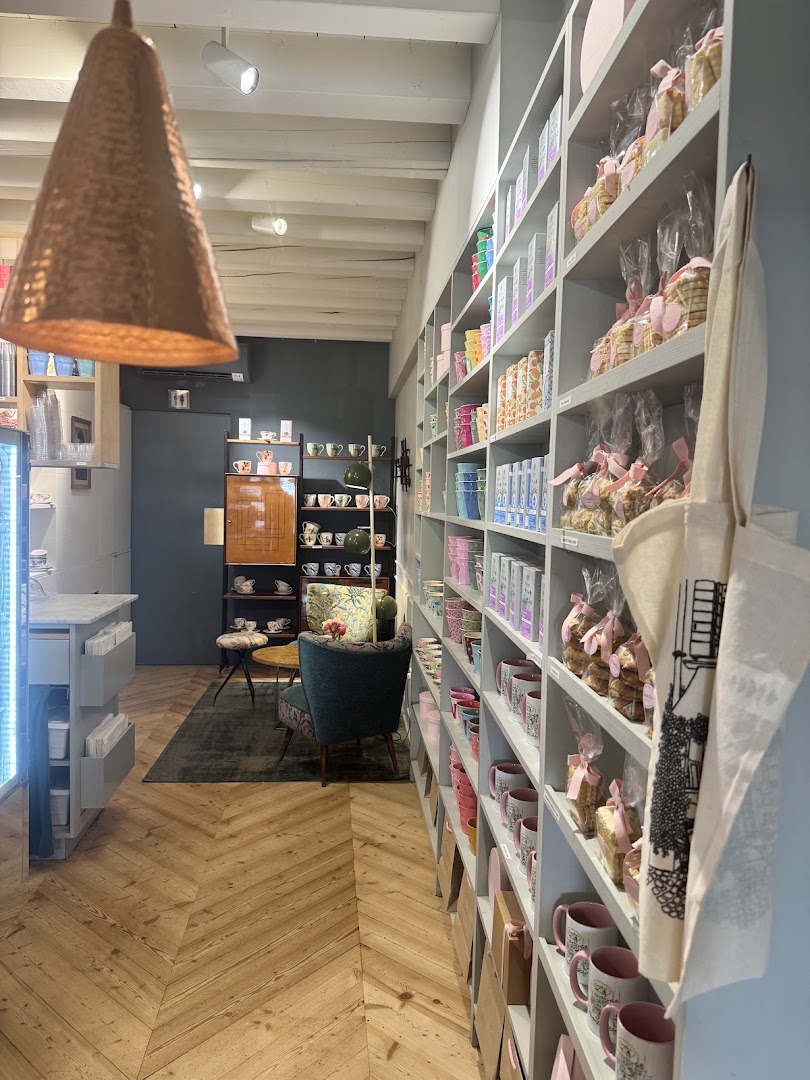 Camelia Bakery