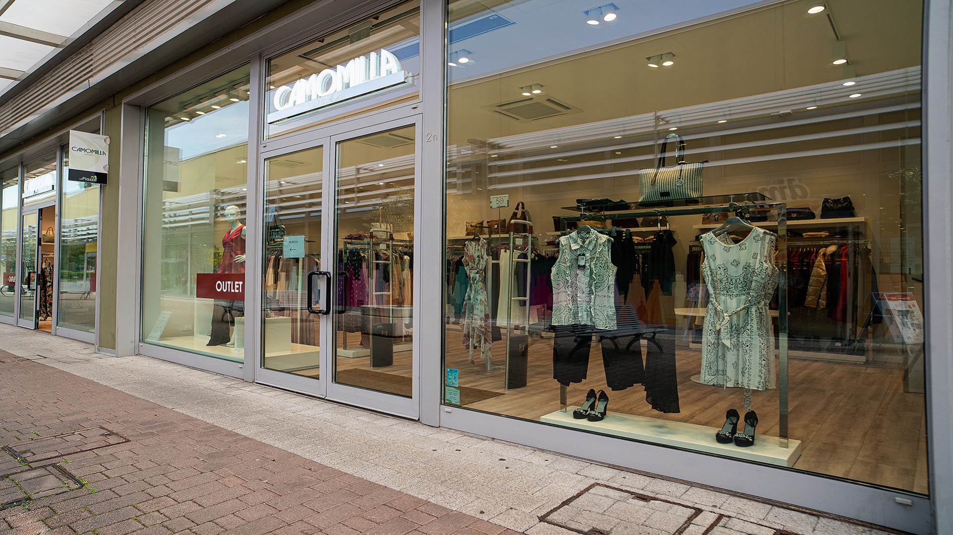 Camomilla Italia Outlet