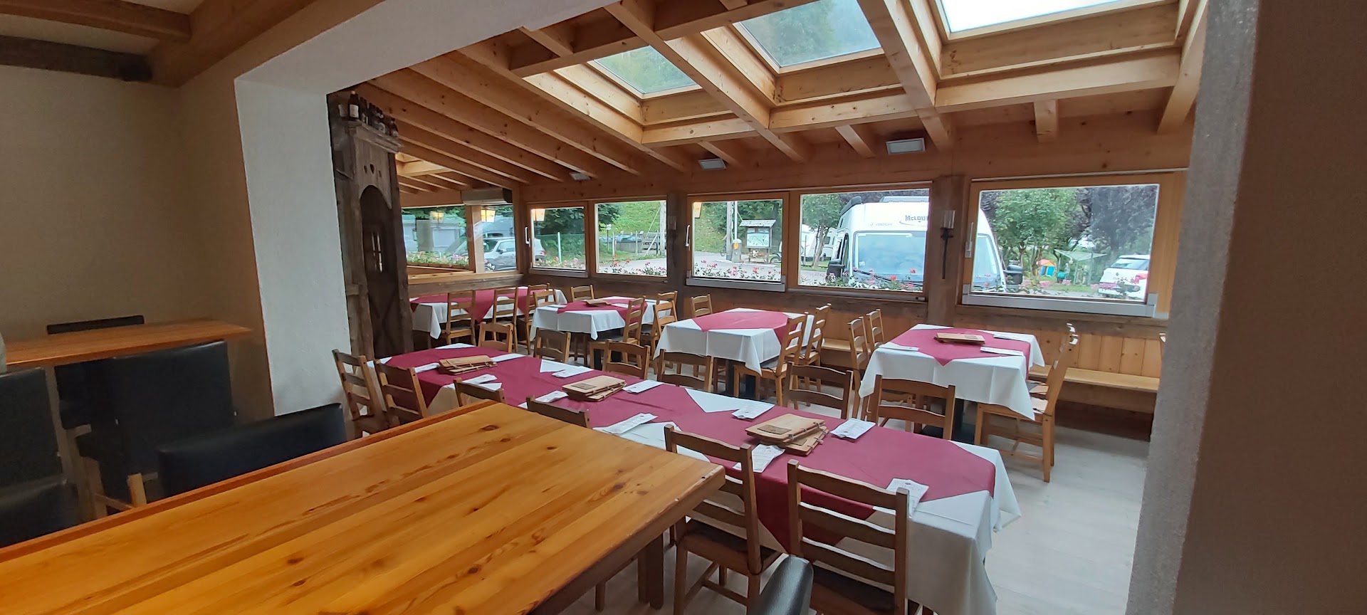 Camping Calavise Pizzeria "Le Peze"